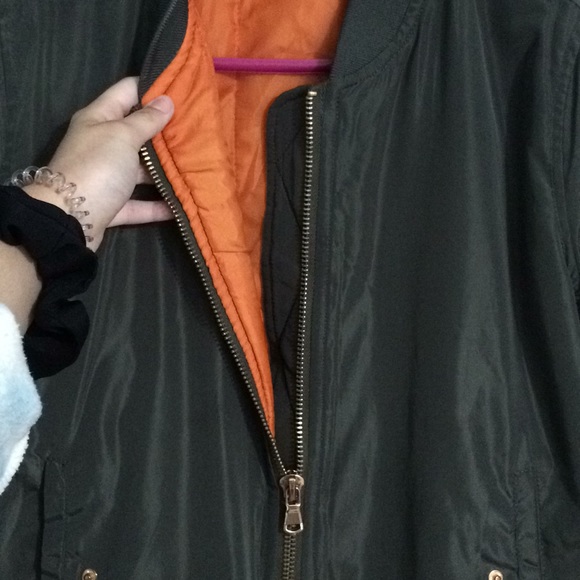 Bomber jacket - Picture 3 of 5